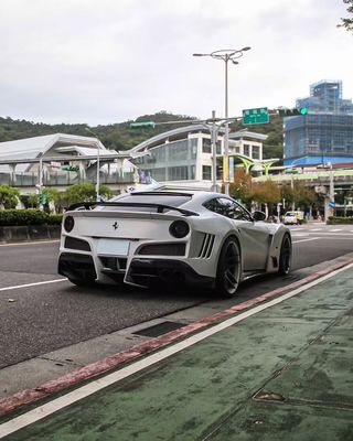 Ferrari F12 Carbon Fiber body Kit F12 Novitec N-largo style front and rear bumper wheel arch F12 front lip diffuser spoiler