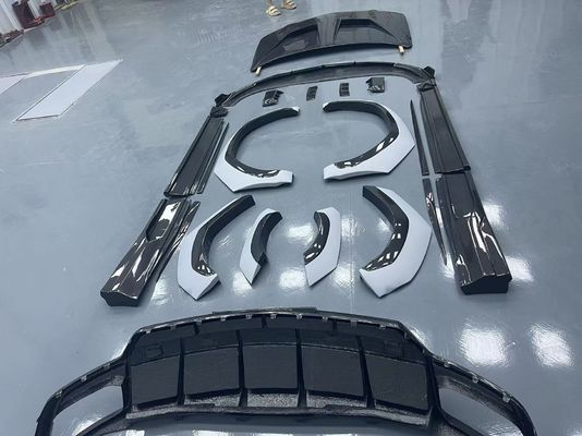 Lamborghini Urus Carbon fiber body Kit URUS 1016 style carbon fiber front lip diffuser spoiler hood wheel arch