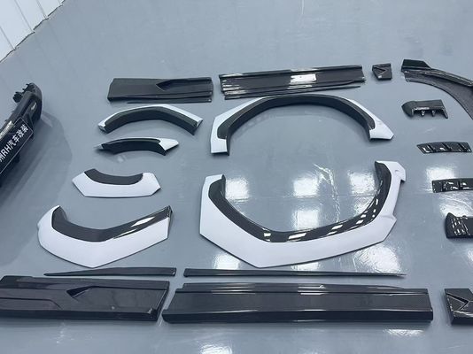 Lamborghini Urus Carbon fiber body Kit URUS 1016 style carbon fiber front lip diffuser spoiler hood wheel arch