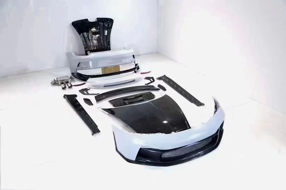 Porsche 992 Carbon fiber body Kit 992 GT3 style front and rear bumper side skirt spoiler hood