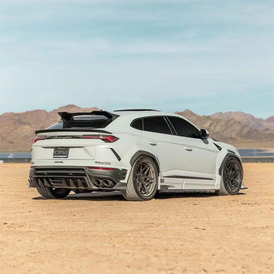 LB Style Wide-body Kit  for Lamborghini URUS Carbon Fiber Body Kit Urus Carbon Fiber Front Lip Diffuser Spoiler Wide-body Kit