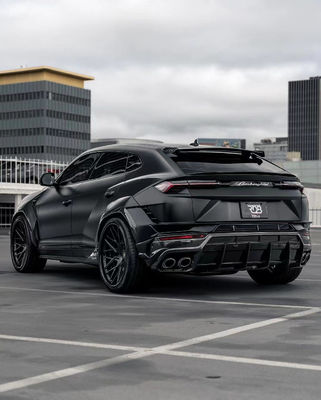 Black Lamborghini Body URUS Upgraded 1016 Hood Spoiler Wide Body Kit