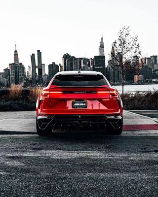 New Lamborghini URUS Body MSY Style Front And Rear Bumper Car Auto Parts