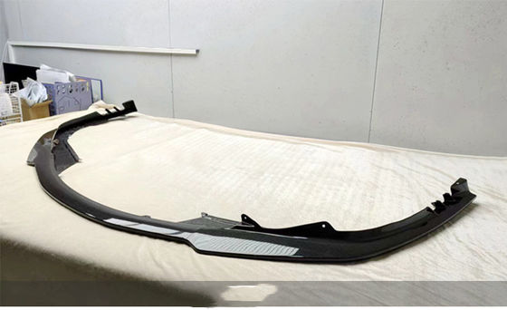 For Ferrari SF90 Dry Carbon Fiber Body Kit SF90 RH Style Carbon Fiber Front Lip Diffuser Spoiler Side Skirt Body Kit