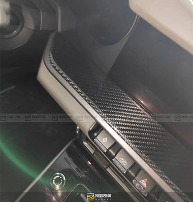 Auto Parts for Porsche 911 992 Carbon Fiber Interior 911 992 Carbon Fiber Center Panel Door Plank Interior
