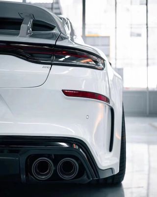 Auto Parts for Porsche Palamela 971 Spoiler the Palamela 971 Was Upgraded with a Techart Style Carbon Fiber Spoiler