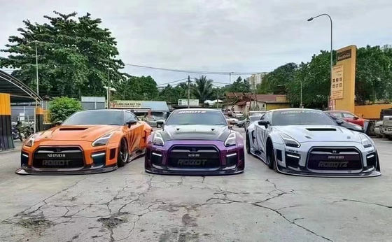 Customized  2022 Nissan Body Kit Front And Rear GTR R35 Car Bumper Covers