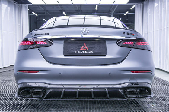 Auto Parts  Carbon Fiber Body Kit for Mercedes E63S E63s Carbon Fiber Front Scoop Diffuser Spoiler Carbon Fiber Hood