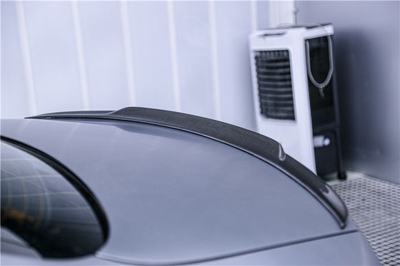 Auto Parts  Carbon Fiber Body Kit for Mercedes E63S E63s Carbon Fiber Front Scoop Diffuser Spoiler Carbon Fiber Hood